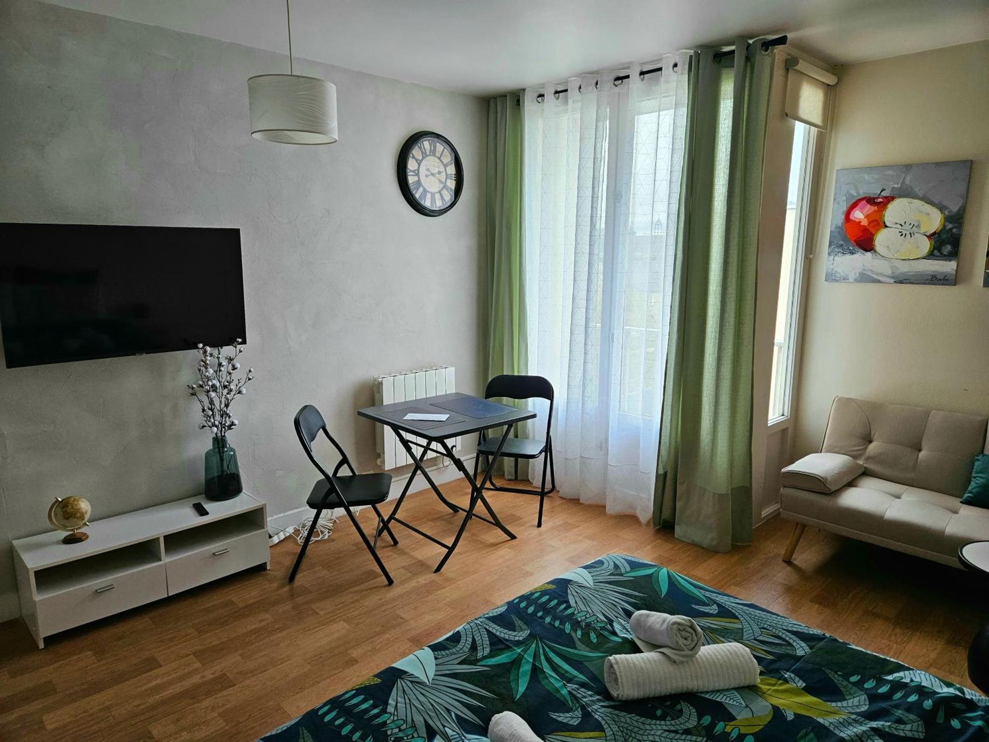 Studio Centre-Ville Agreable Vendôme Extérieur photo